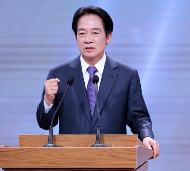 "台独"头目赖清德又演上了，10月6日，赖清德接见台湾省亚运会代表团，说