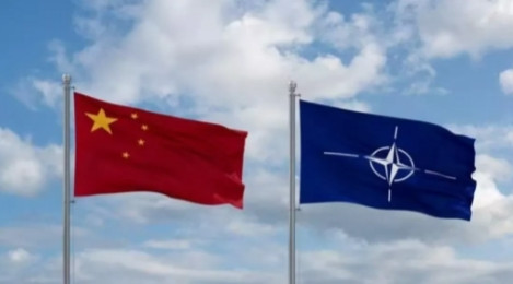 须做好与俄中两线作战的准备！北约对中国放硬话！据法新社报道，近期北约欧洲盟军