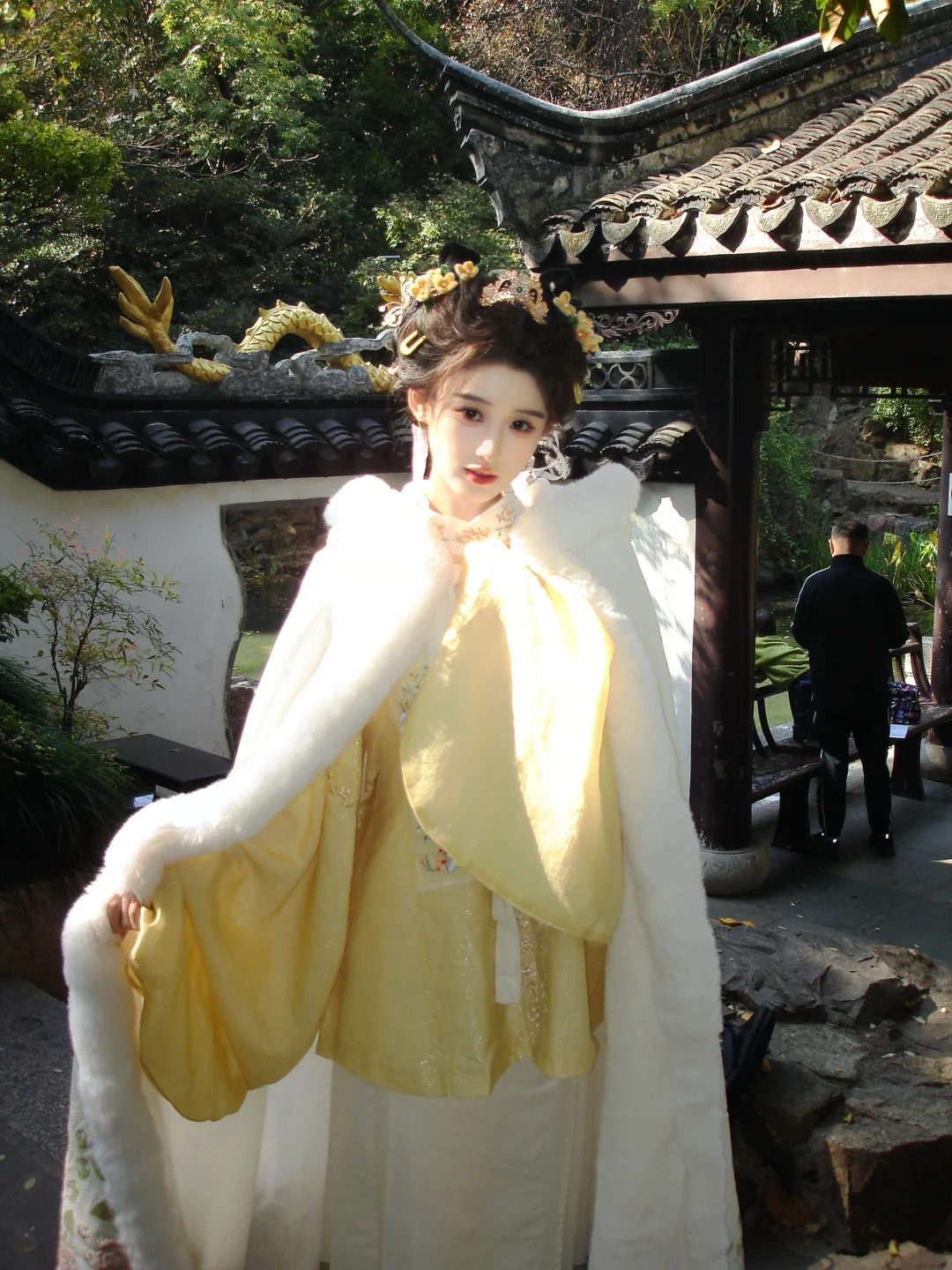 上海园林汉服写真、简直美到窒息