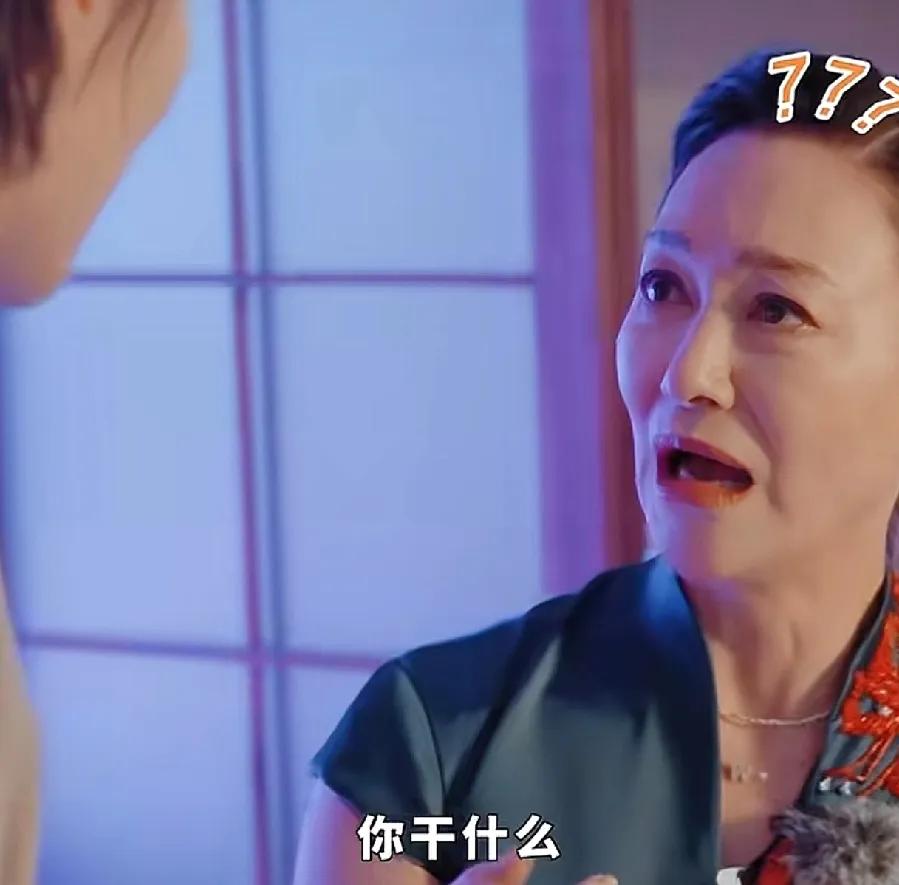 向佐和惠英红搭戏时，向佐接不住惠英红的戏，直接狂扇自己耳光，把惠英红吓得连连后退