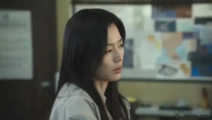 全智贤台词争议背后，诡谲的认知暗战？9月20日多家媒体报道，韩国明星全智贤等主演
