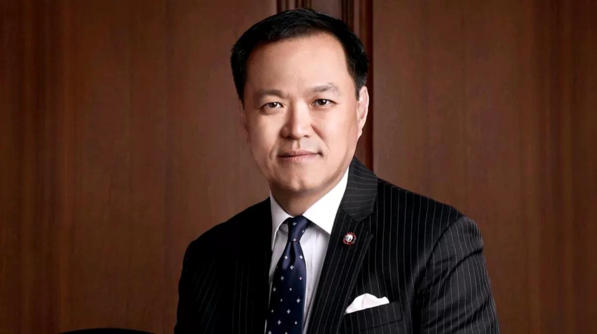 路透社消息，泰国首相宣布解散议会。当地时间11日，泰国首相阿努廷宣布，他已向