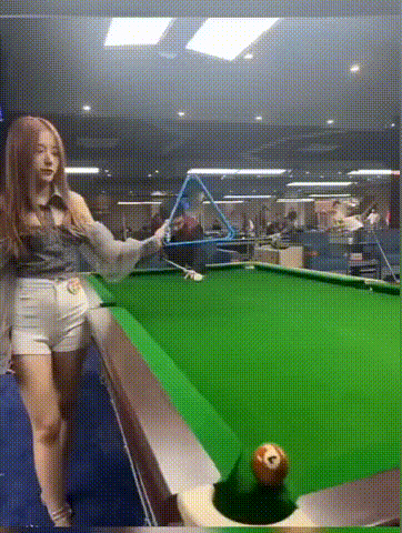 打球呢还是打人呢