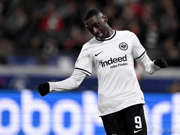 据意大利记者迪马济奥消息，尤文将再次追求穆阿尼，虽然谈判复杂但有意一试。迪马济奥