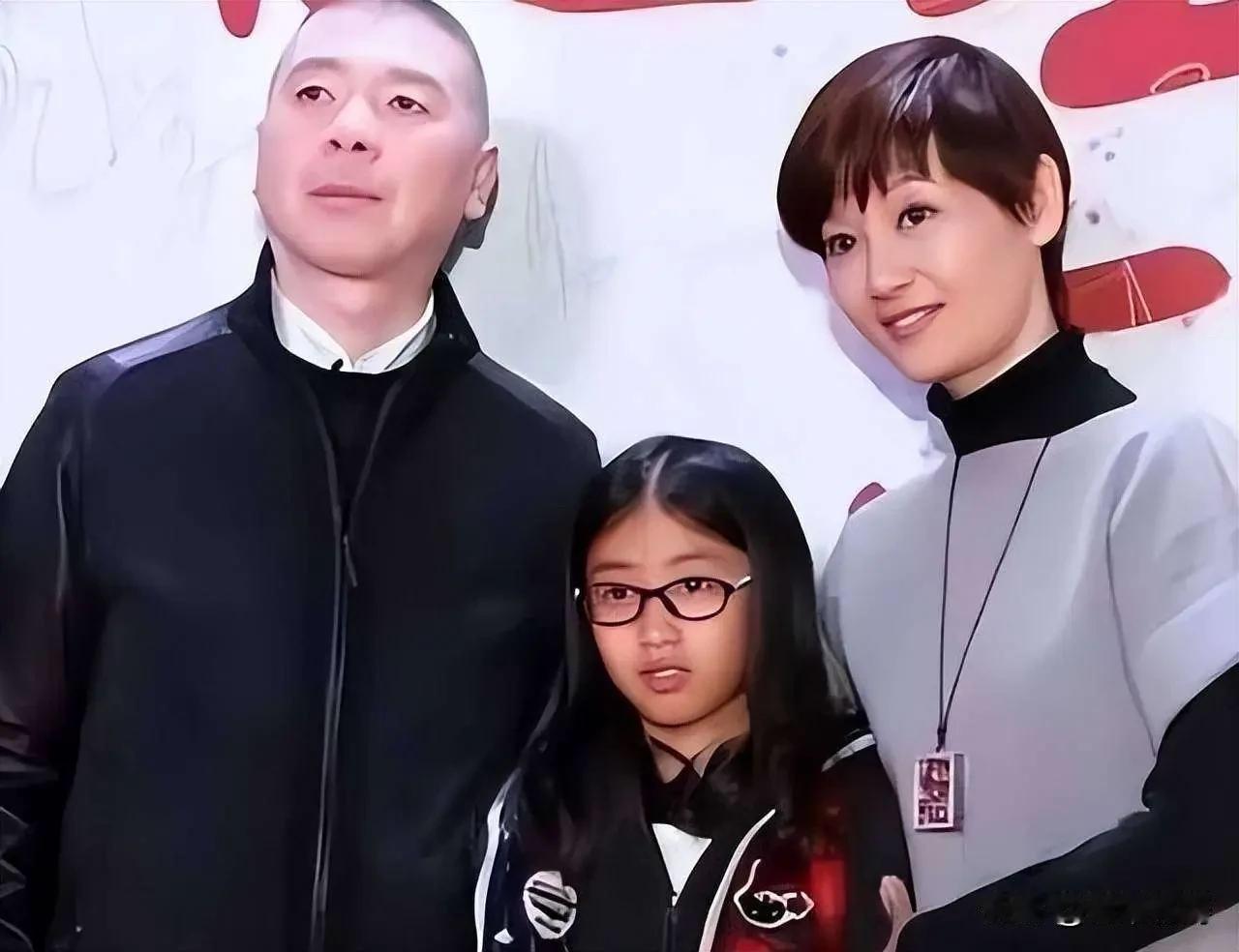 冯小刚与徐帆的婚姻状况，常年受到大众关注。婚姻存续期间，冯小刚多次传出绯闻，徐