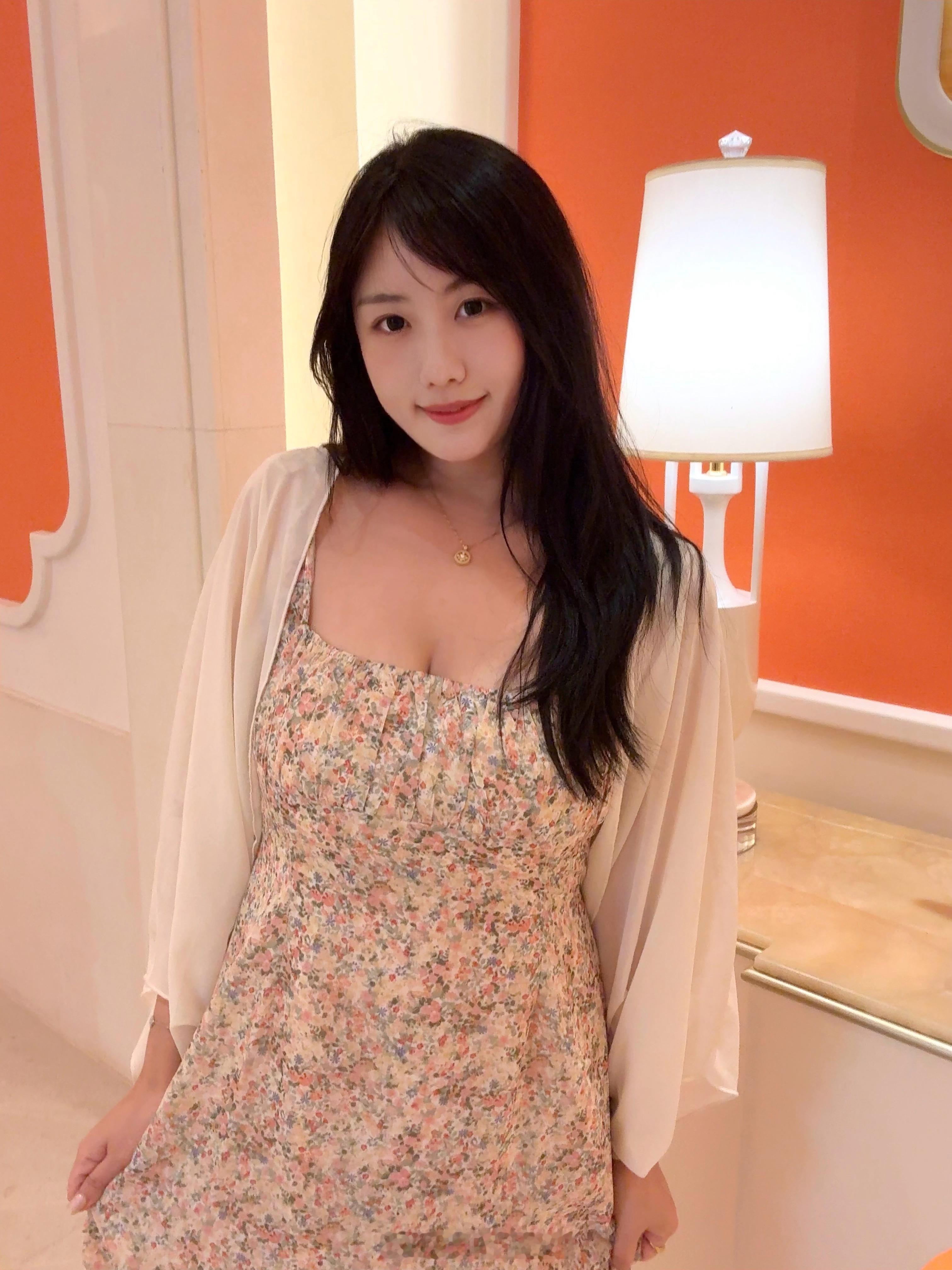 我绝对是过劳肥[哭哭]​​​