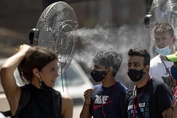 欧洲这一轮热死了至少1300人，太恐怖了，这不成阿富汗了！欧洲的空调不足反映了