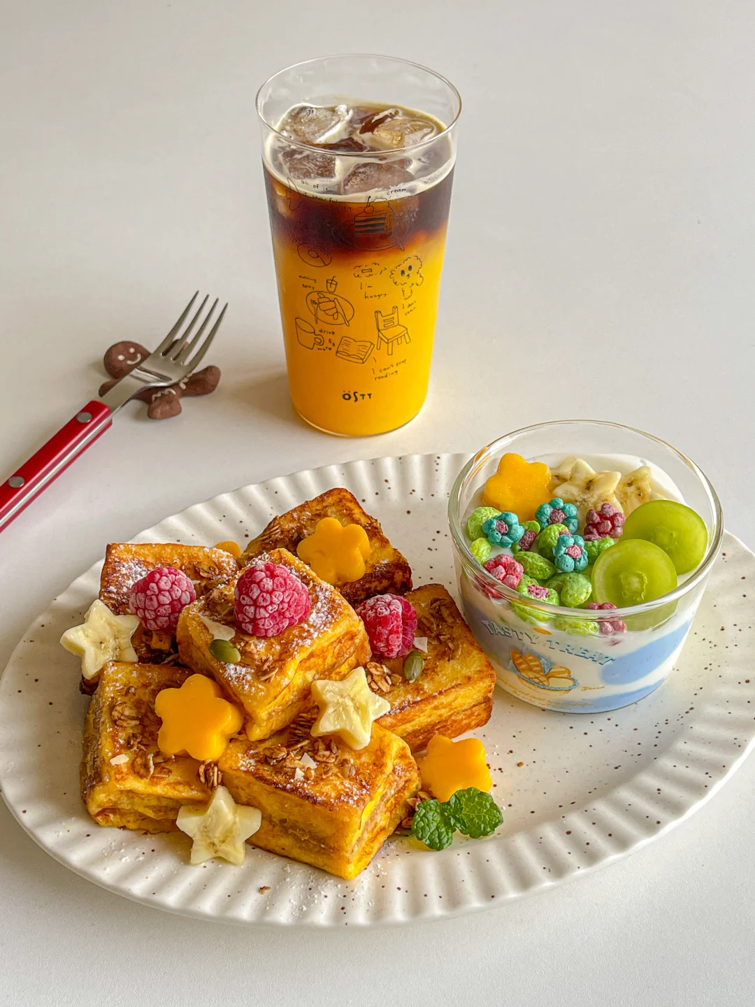 漂亮brunch🍽️西多士酸奶杯🍌橙汁美式🍊