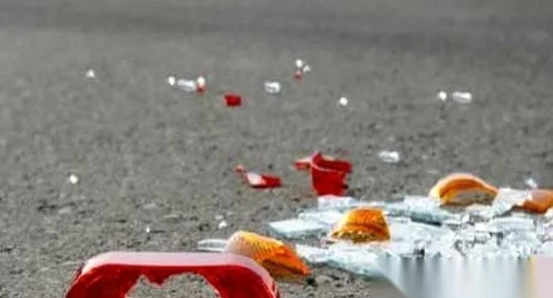 凌晨4点。天都还没亮，山西介休，5条人命，就这么没了。你说这叫什么事儿。可