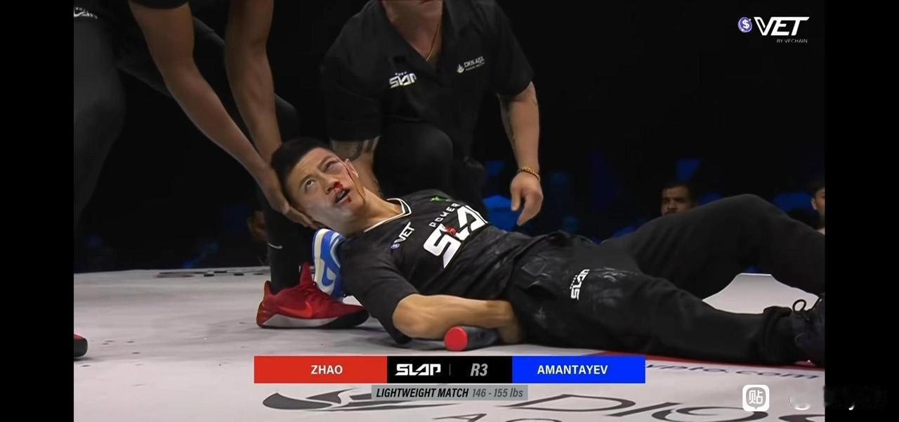 传武又输了！ufc扇巴掌比赛惨败！第一位中国选手参加�抽中后手了�被对手第