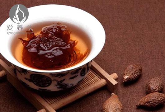 咽喉痛可用胖大海泡水喝, 但三种人不宜