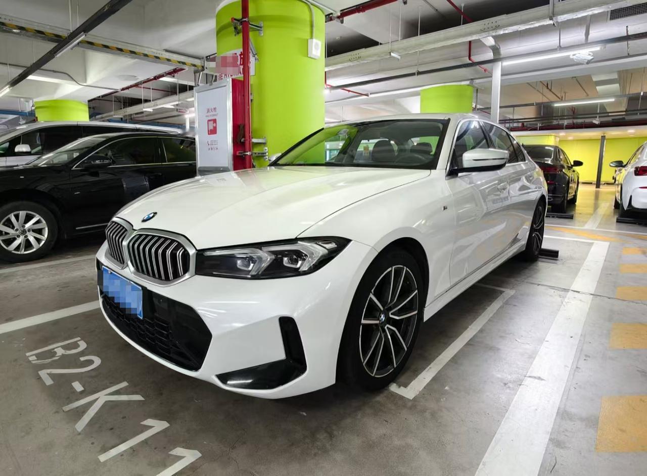18万元预算买豪车，想要面子，又想要省心，那么就只能选年份相对较近的二手豪车了，
