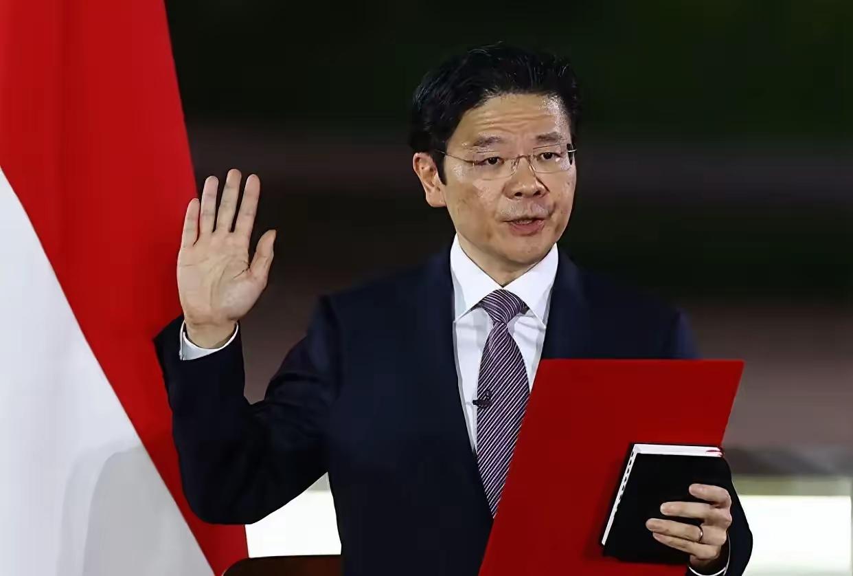 新加坡现在估计后悔了，他们后悔的不是推英语，也不是压方言，而是没想到中国崛起这么