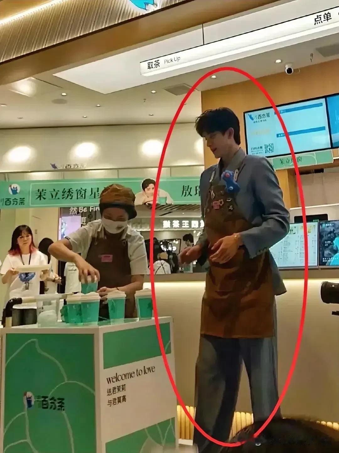 终于明白，导演为啥一眼就看中敖润鹏了呢!刚刚刷到敖润鹏，发现在他在素人时