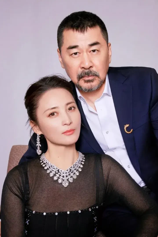 蒋勤勤说：“我是一个比较不太聪明的人，一个没有那么多天赋的人。但是老陈一直认为我