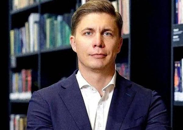 立总理刚释放对华务实信号，仅几句场面话就被扣亲华派帽子立陶宛政坛迎来更迭，
