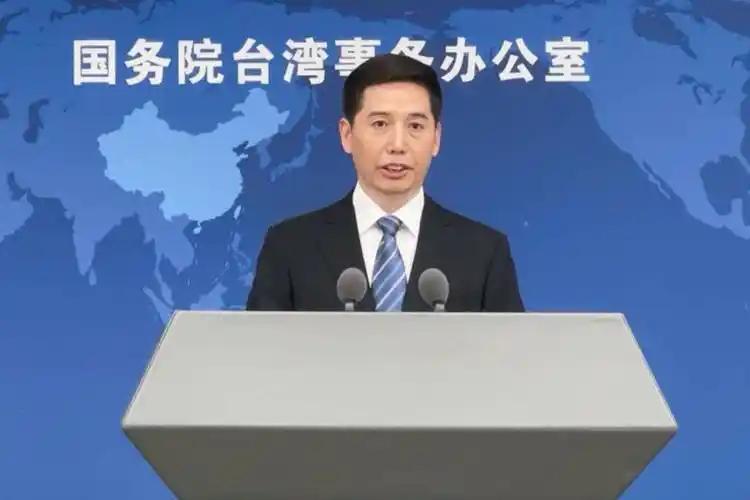 忠告蔡正元和蔡的粉丝们，大陆不是不敢打，而是不想乱打！统一大局，从来不是逞一时之