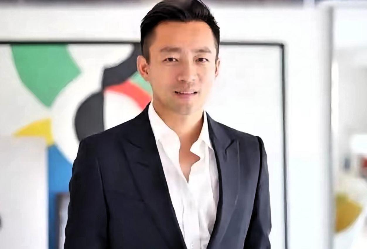 这事儿吧，就从汪小菲突然不给台北那房子付贷款开始了，听说银行那边直接就启动拍卖程