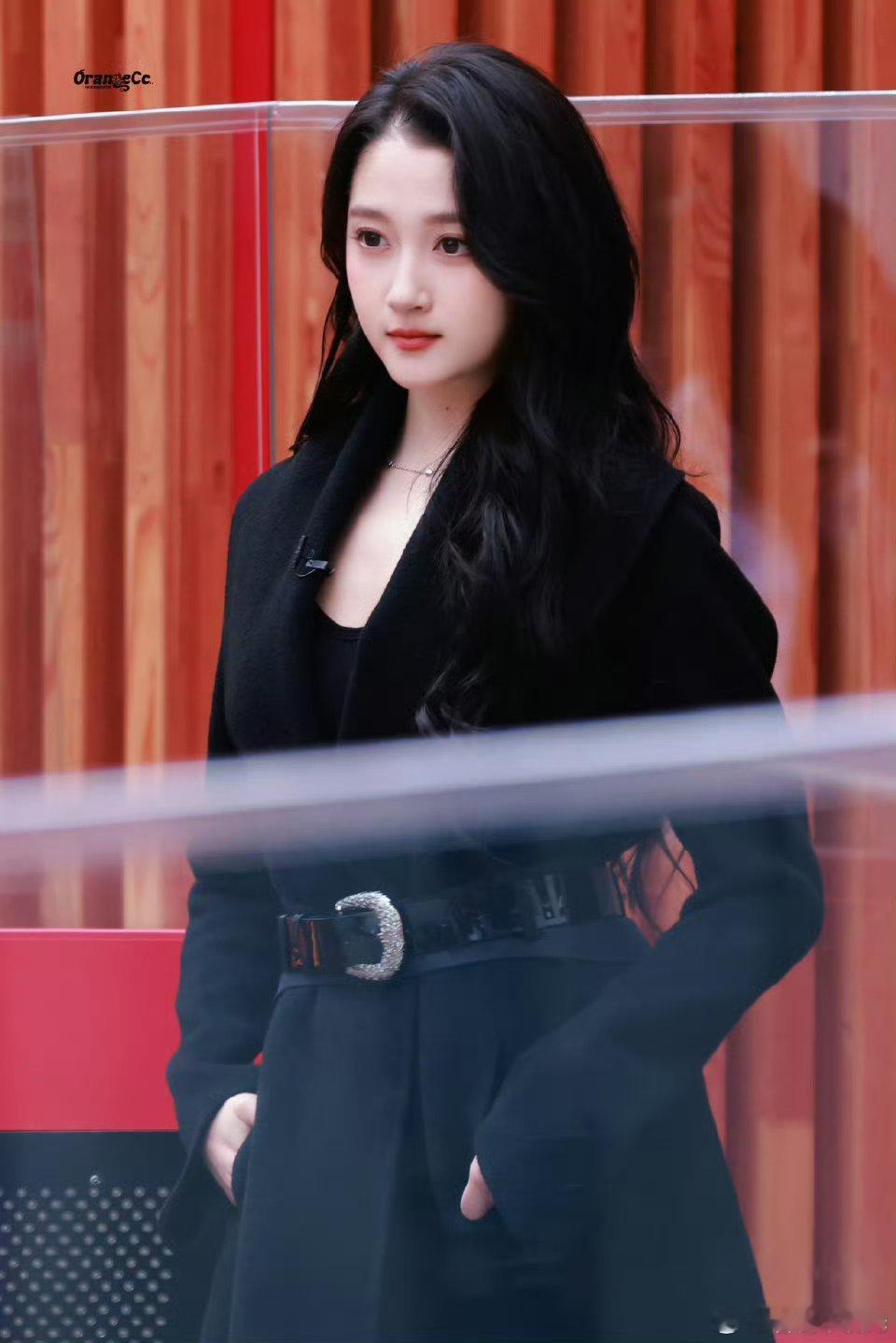 关晓彤全英文采访好稳啊发音清晰、表达流畅，整个人自信又从容，简直太有魅力了