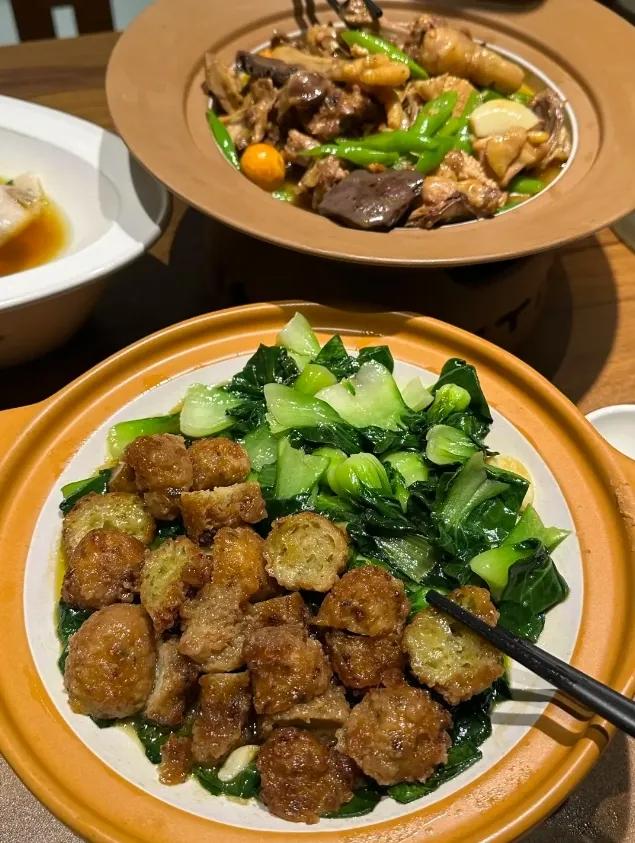 我一个月给我妈2000给了两年今年买房子直接要了我妈60万我妈她才50正