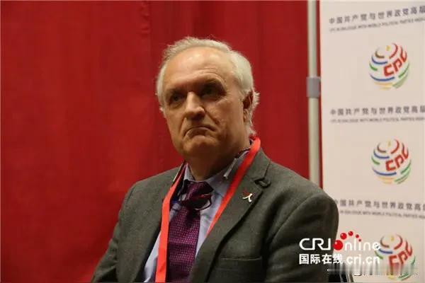 西班牙：美国干不了，中国干西班牙媒体发表学者胡利奥·里奥斯文章认为：中国再次