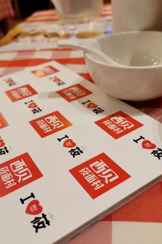 西贝闭店102家！4000人失业网友怒喊罗永浩，真相远比想象更扎心家人们刷