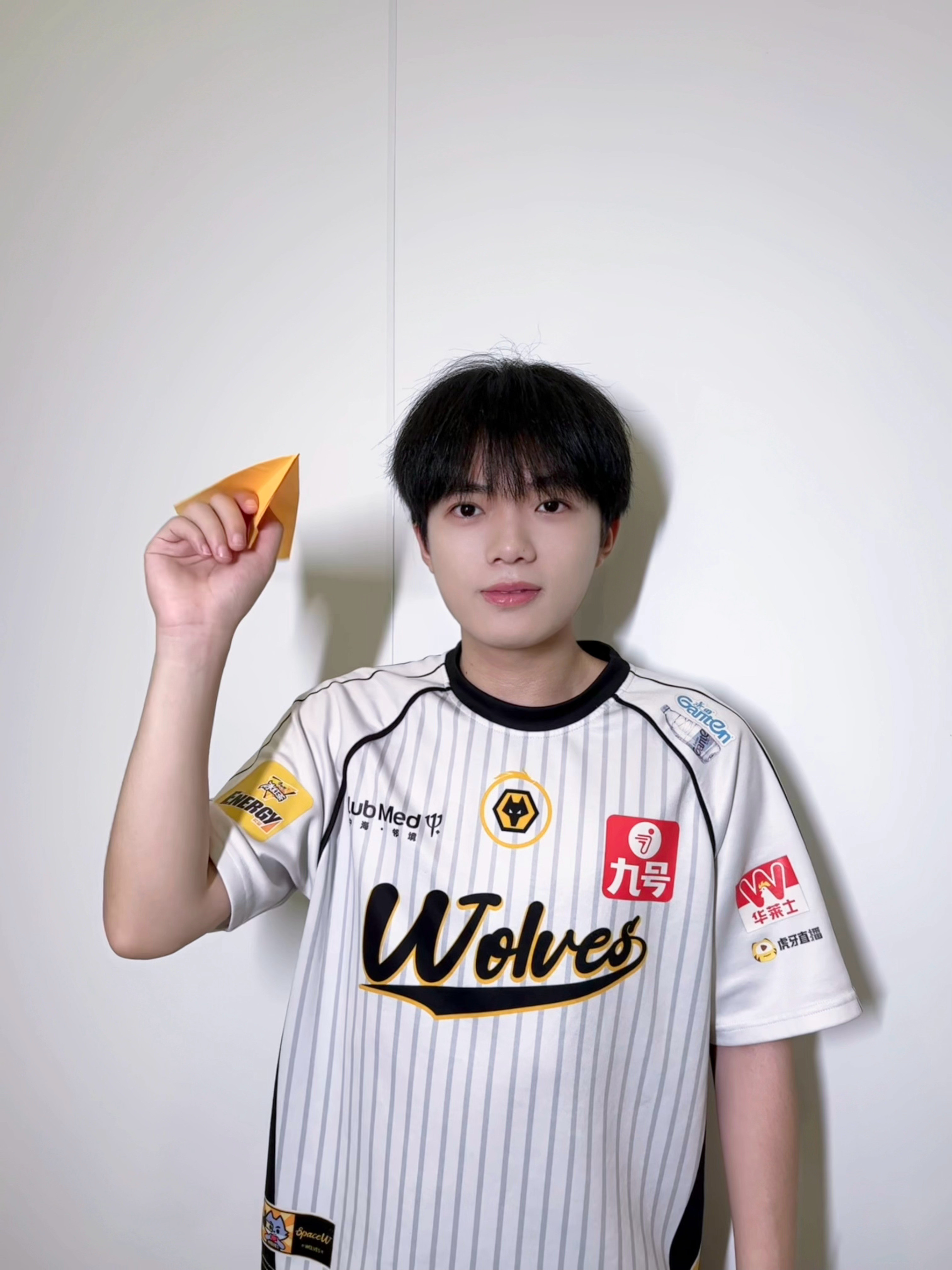 狼队战胜TTG常规赛完美收官啦，我们北京见狼队全胜登顶S组清清wjx