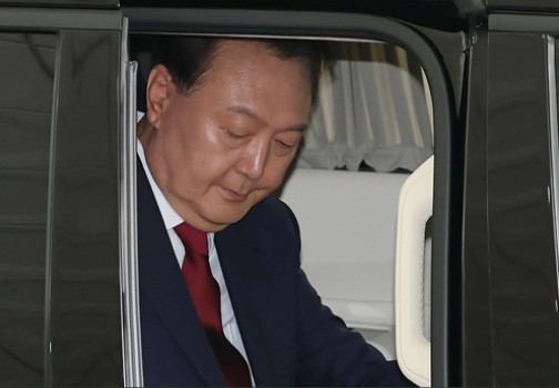 上任月余，李在明风头盖过尹锡悦！政治手腕“老姜”显辣？​​