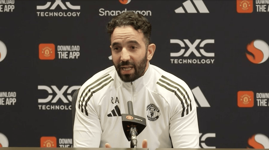 阿莫林: 梅努20岁在曼联坐替补不丢人, C罗鲁尼也曾坐过替补