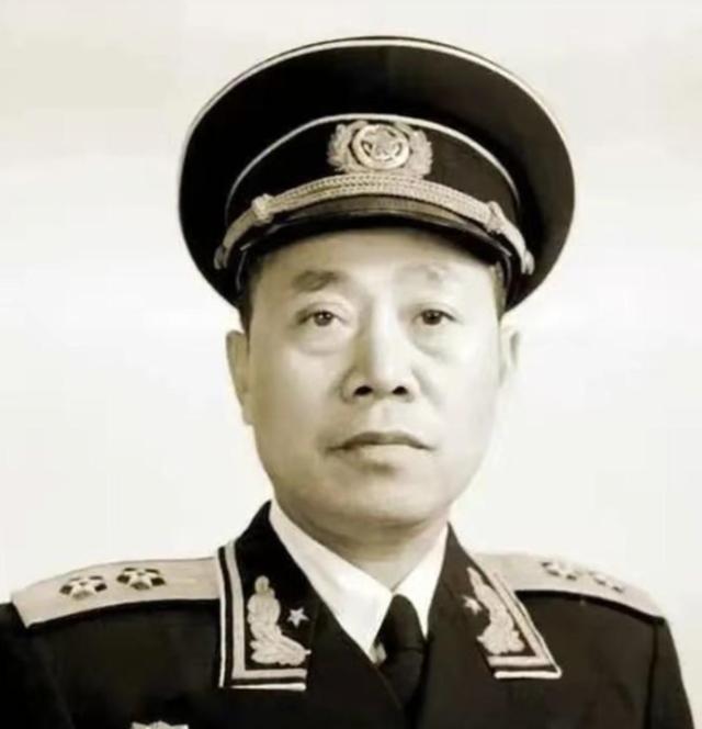 1967年1月21日，新中国开国中将，海军副司令员的陶勇，被人发现死在一口井中，