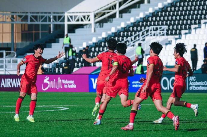 日媒称本届U23国足史上最强日媒《足球频道》称本届U23中国队为“史上最强”，并