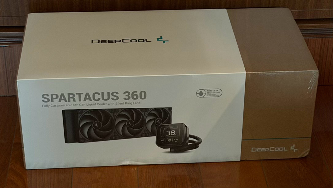 上一个水冷用了四年换一个无光风扇