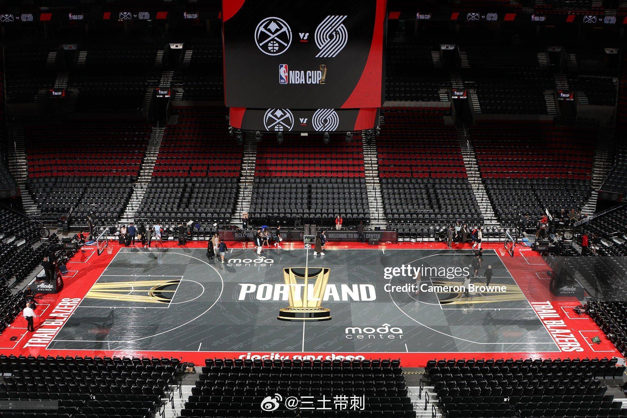 2025NBA杯今天的地板有点黑[大笑]少说多做！​​​