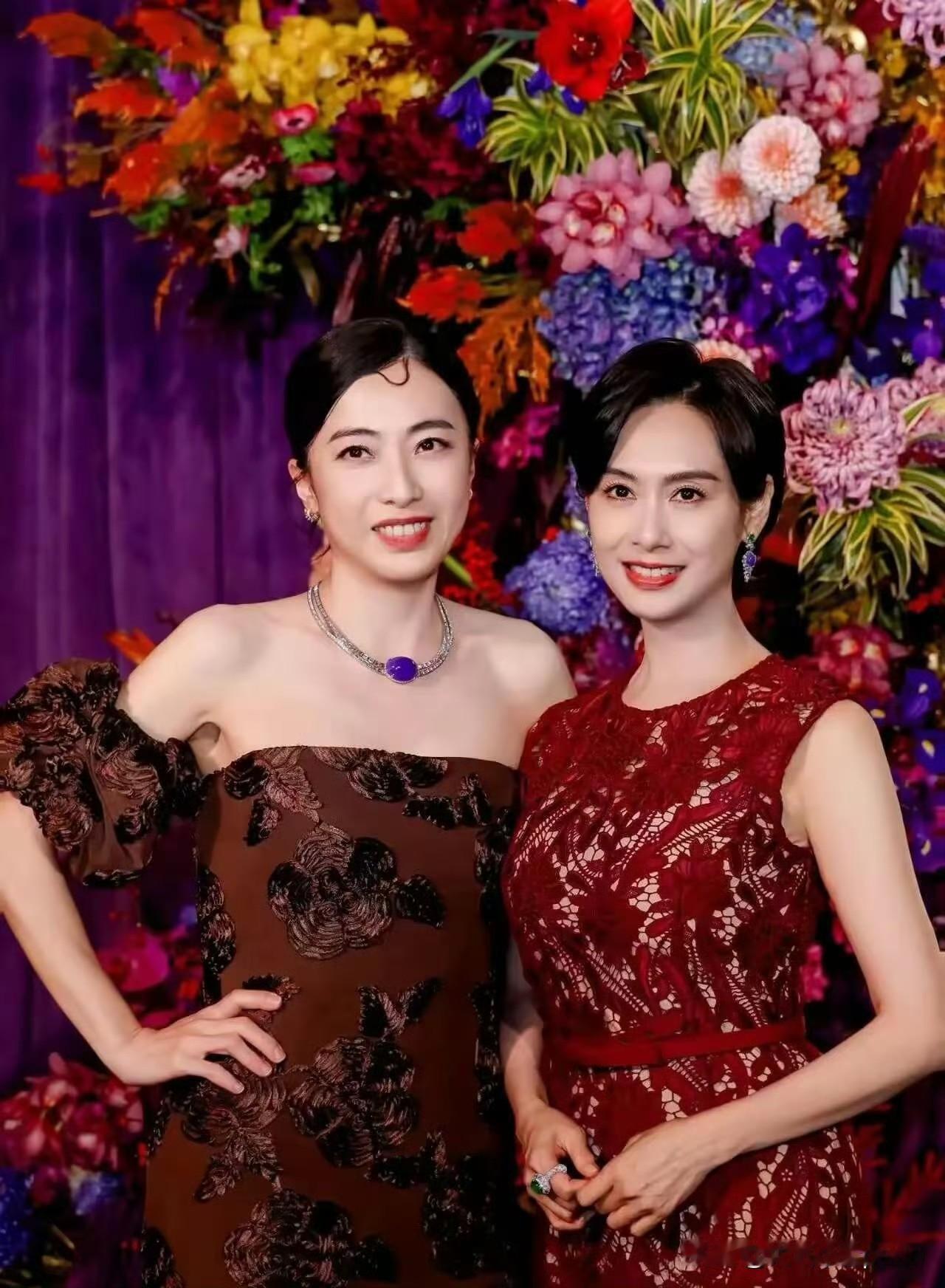 甘比这帝王紫宝石套装备也太夸张了吧，简直是随身带了一套移动豪宅啊！甘比最近出活