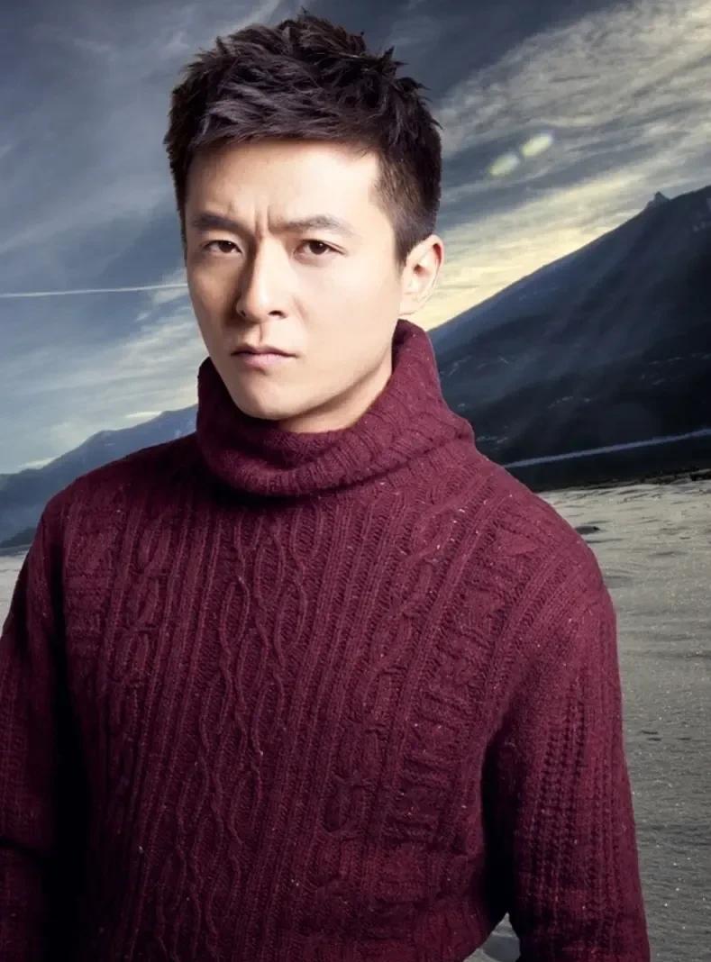 朱雨辰一脸苦恼地说:“我爱干净、又会做饭，为什么就是找不到对象结婚？”主持人好奇