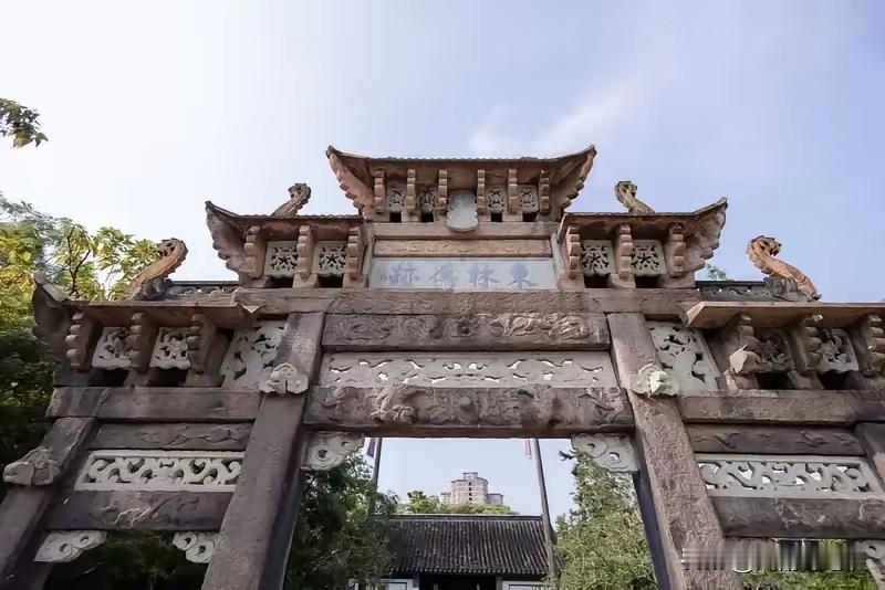 警惕现代东林党！比外敌更可怕的内鬼，正在掏空国本，祸国殃民！​现在全球这架势