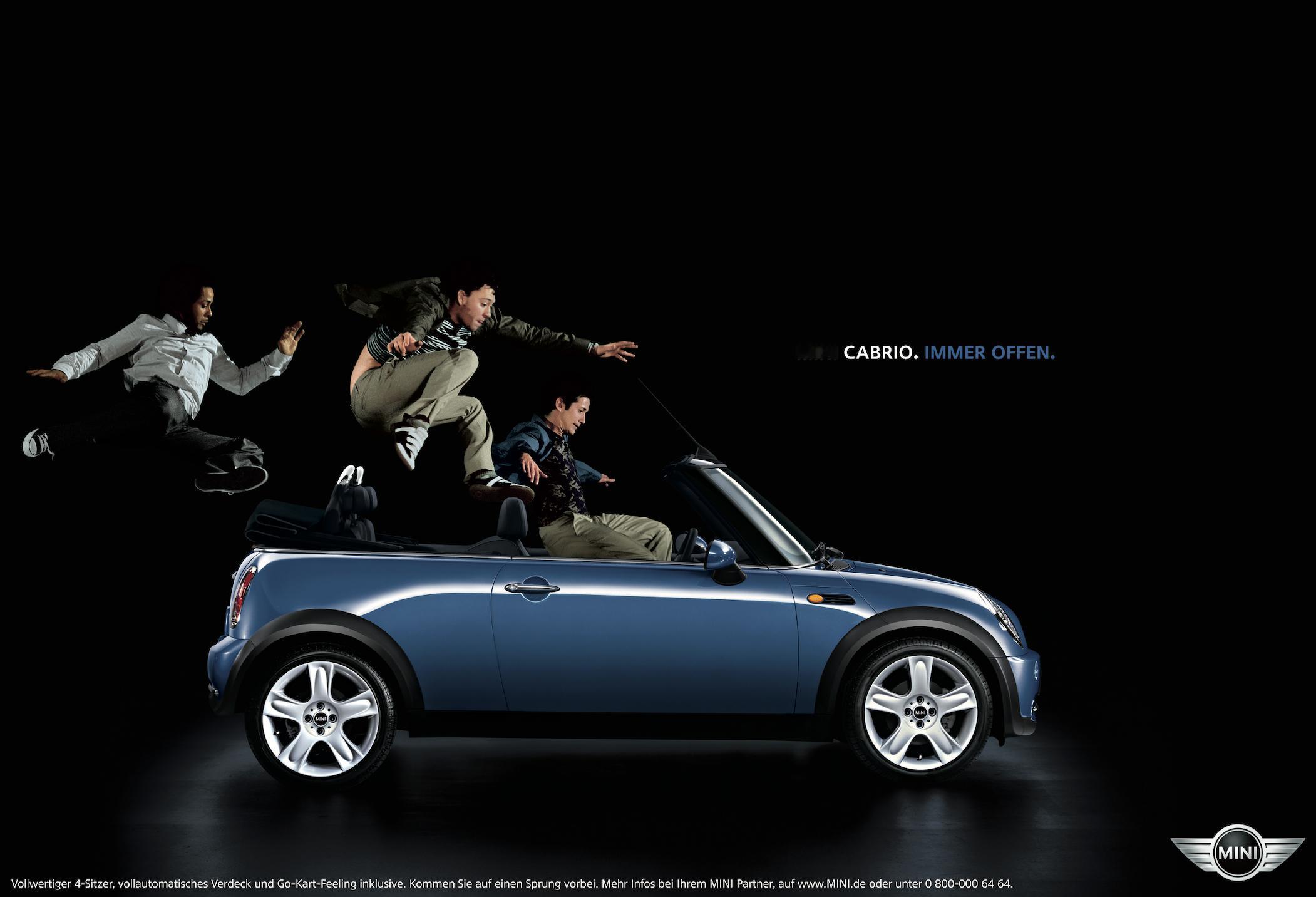 刚看到有人问：这mini停成这样，人要怎么进去？其实二十年前mini的广告已经告