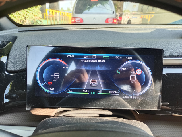 比亚迪真是太不要脸了天天偷用我的油，过他的环保，今天ev模式竟然给我全程启动发