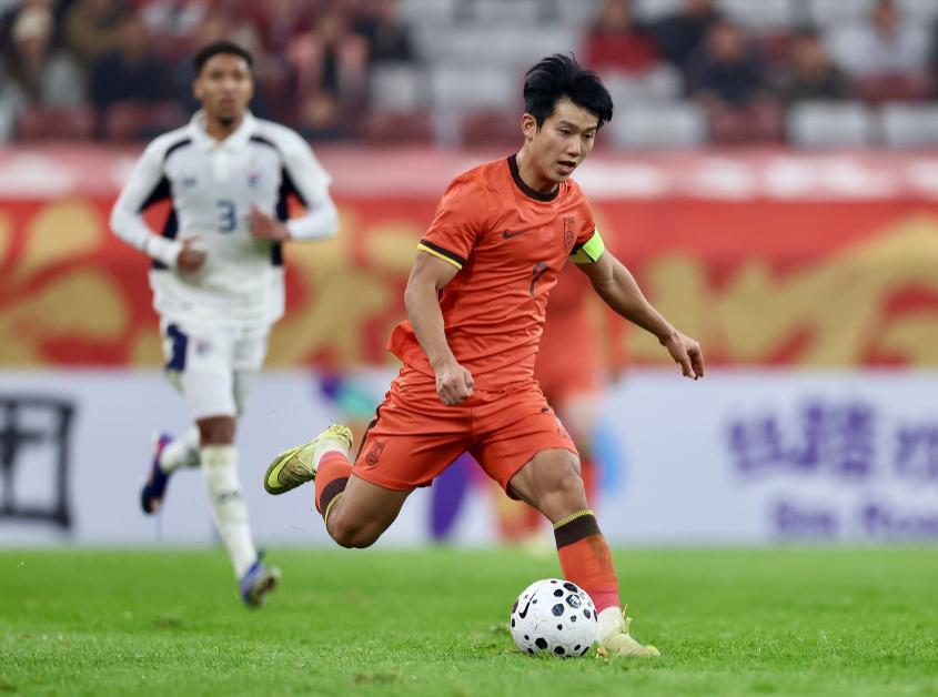 昨天一胜一平，U23和U19两场国字号比赛暴露出中国足球最缺少的东西~如果你