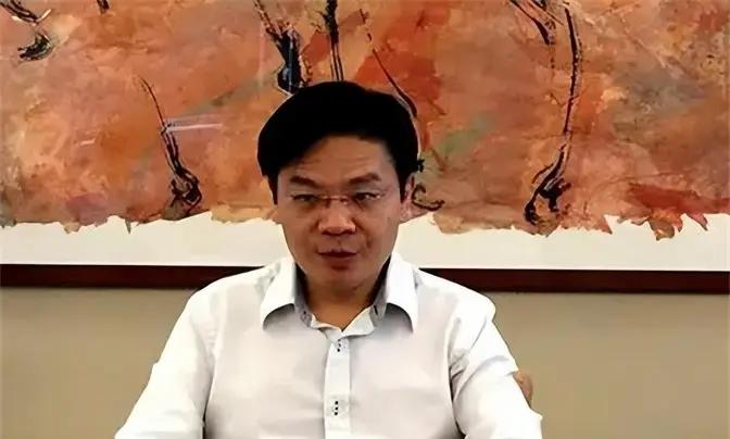 海南封关了，对新加坡是有点影响的：船可能来得少了，原来那点中转和加工的优势也在减