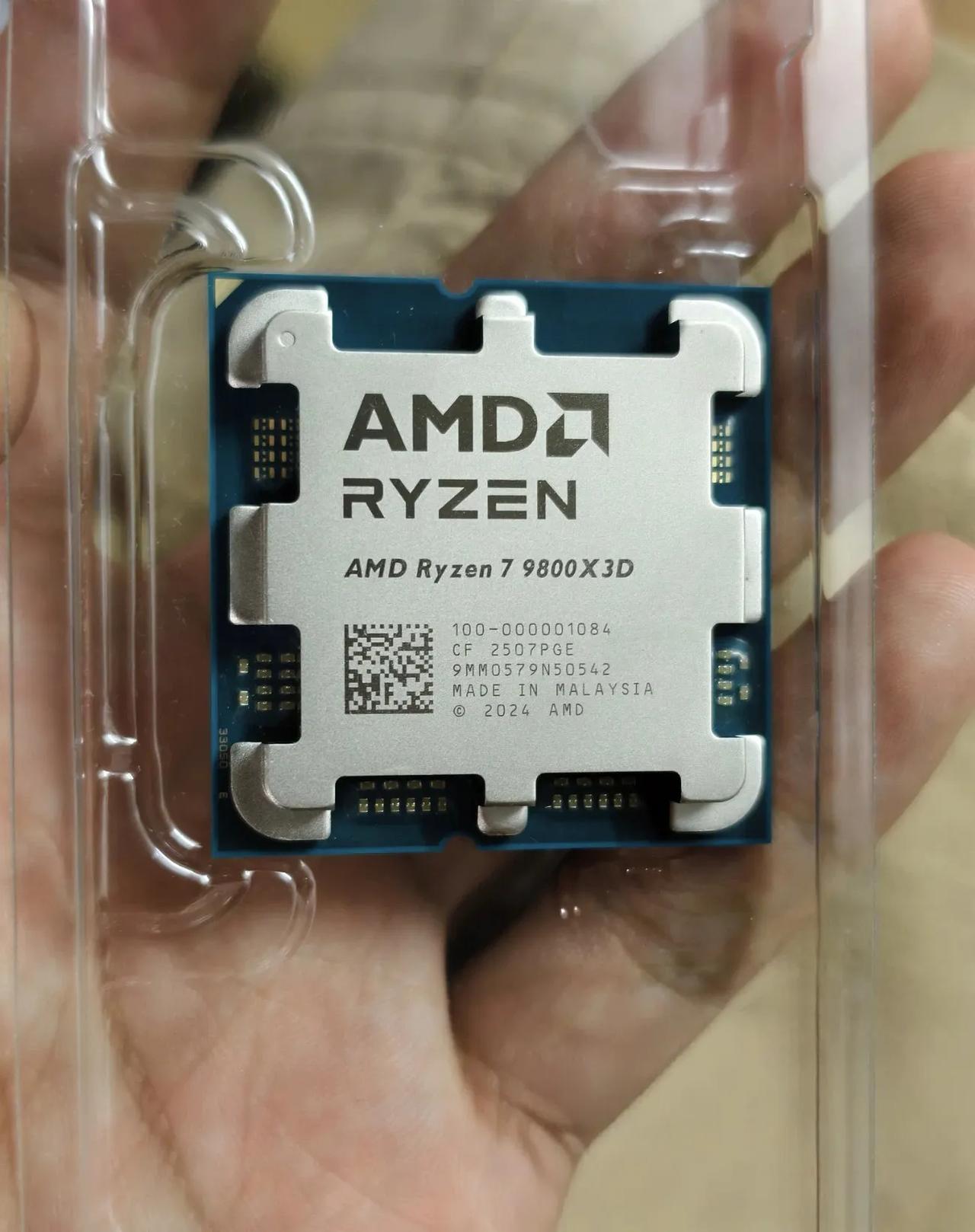 AMD可不是什么屠龙勇士，只不过是两芯片巨头过家家罢了从锐龙架构横空出世，人