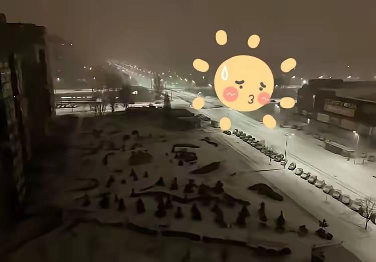 基辅市长的一声喊话，听得让人心惊肉跳。零下20度的极寒，没水、没电、没暖气。这