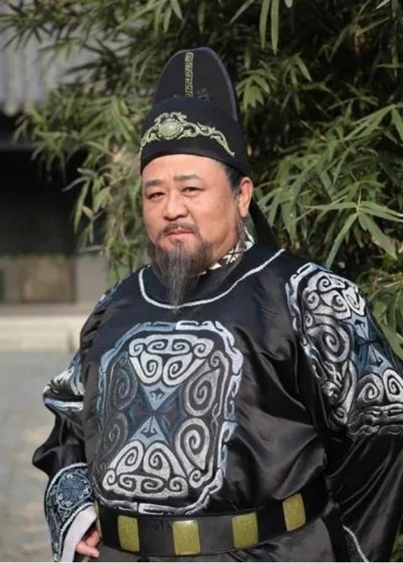 狄仁杰一个三品官为啥那么牛？在唐朝那个时代，一个三品官员就能搅动整个朝廷的