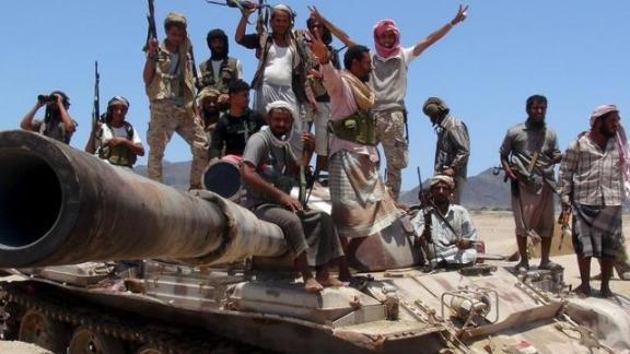 为什么美国敢对台湾军售，中国却不敢对胡塞军售？答案特简单，就说两点。美国敢卖武器