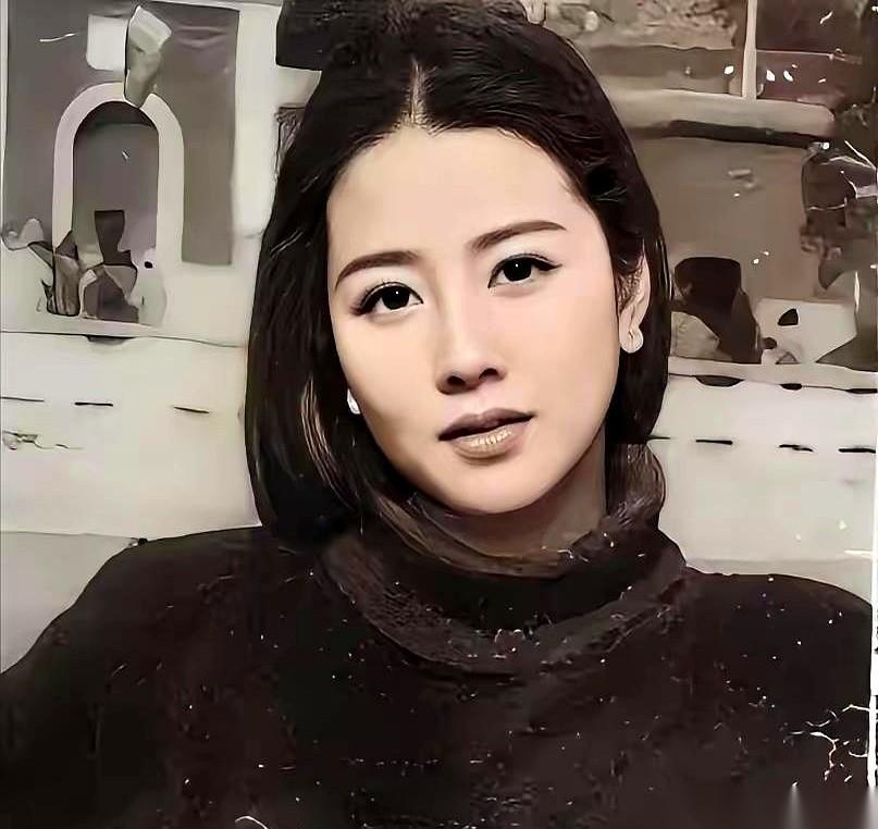 我真的，被一个1969年的17岁姑娘给震到了。她被公社领导骗进办公室，门一关，