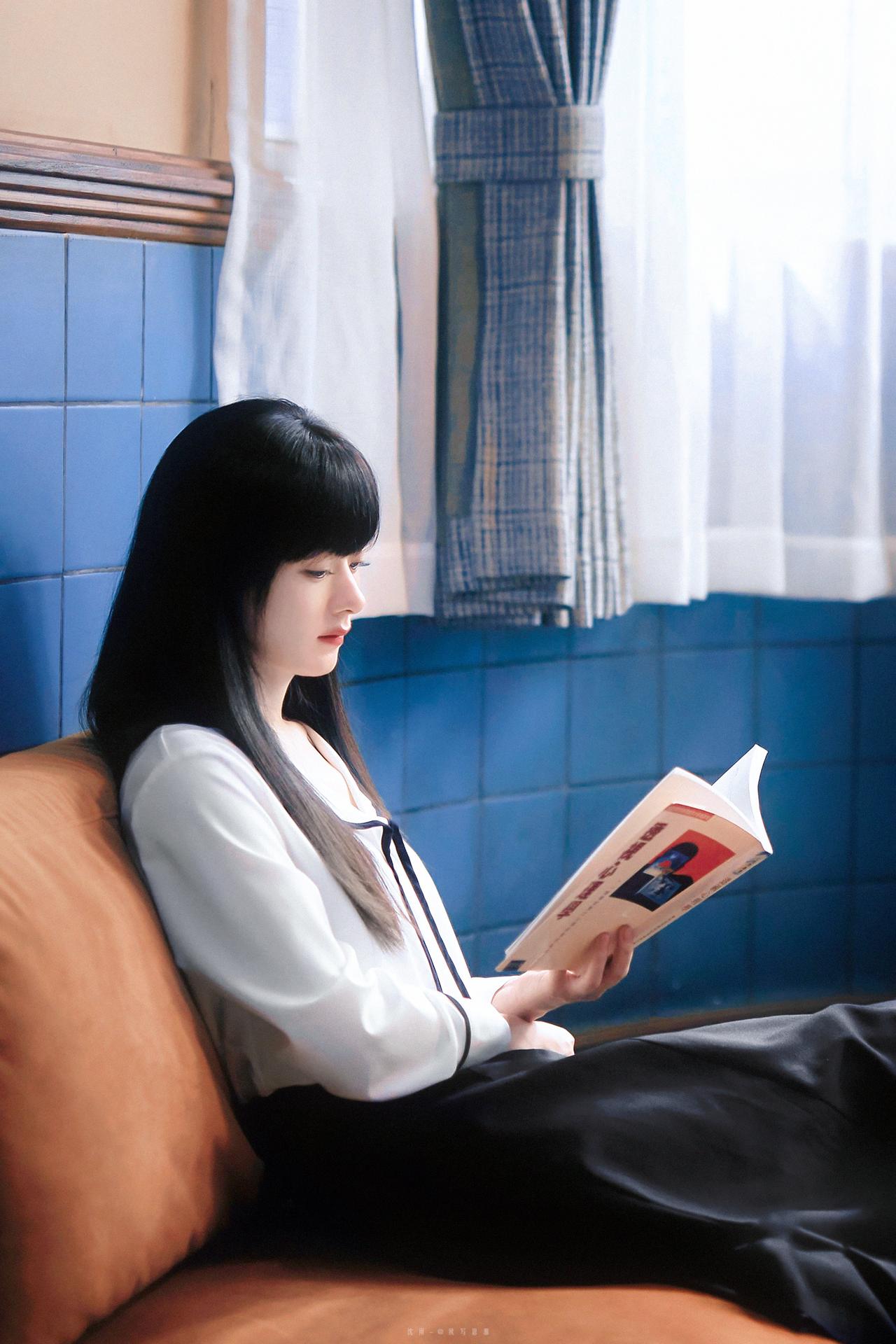 赵丽颖×沈雨，一眼沦陷的破碎感白大褂、风衣、黑卫衣…不同造型里，赵丽颖演