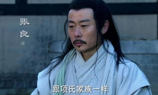 张良谋略水平那么高，为什么早年东躲西藏，一事无成？ 张良的前半生像一柄未经开