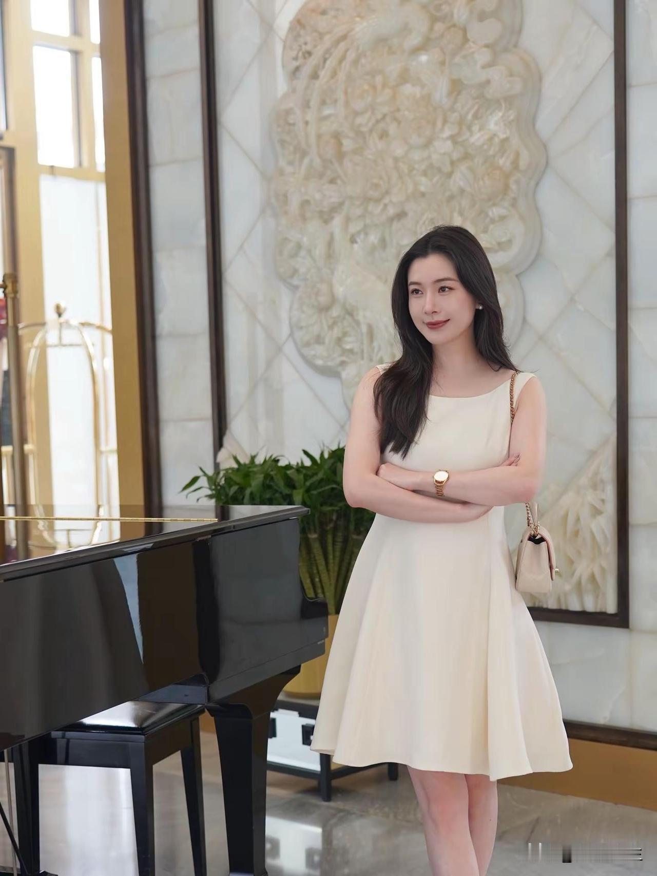 💜蓝花楹的美：紫雾生夏，温柔入魂初夏最动人的“紫色浪