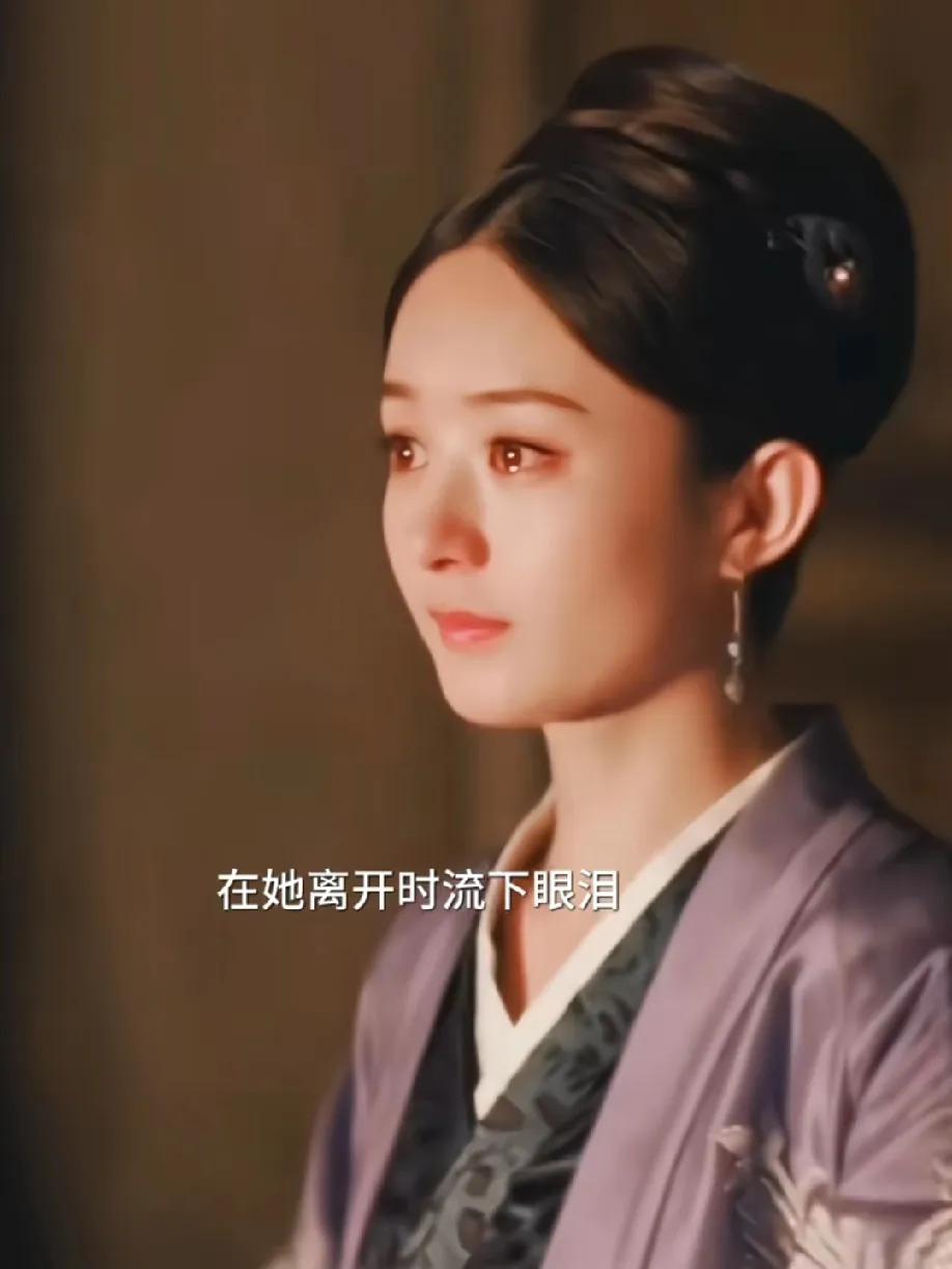 再看《知否》里那些流泪的瞬间，总觉得藏着女子们说不出的苦。明兰恨小秦氏的阴
