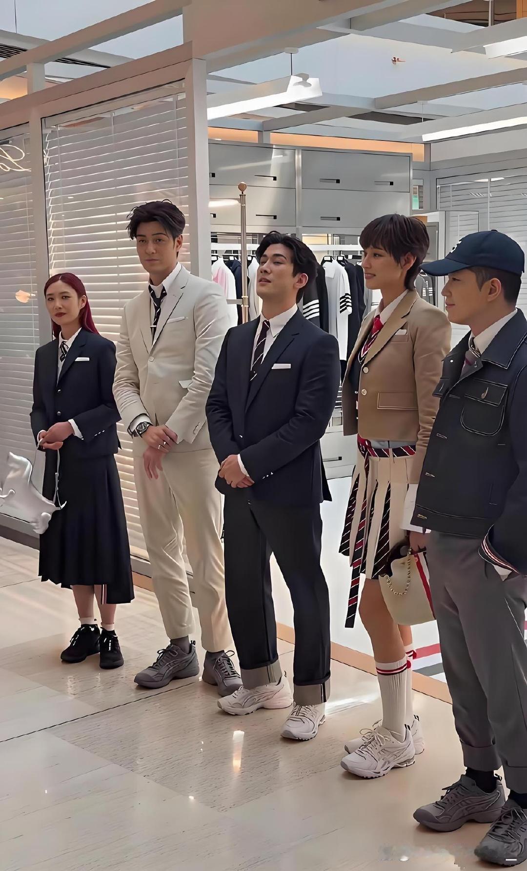 原来身高才是男明星最大的硬伤！和王力宏神似的李治廷明明长着一张180+精英脸谁能想到实际身高居然这么